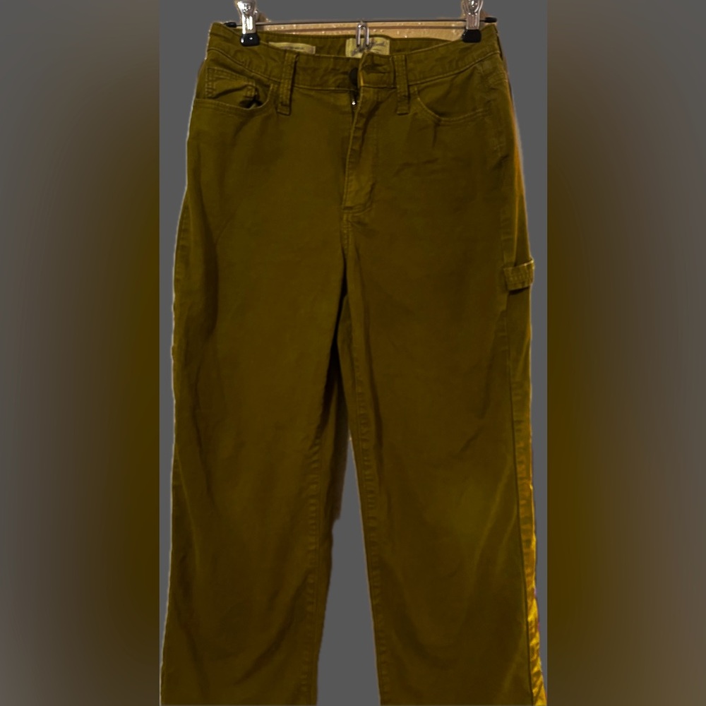 Cute Cargo pants (Universal Thread) 🧵🎱